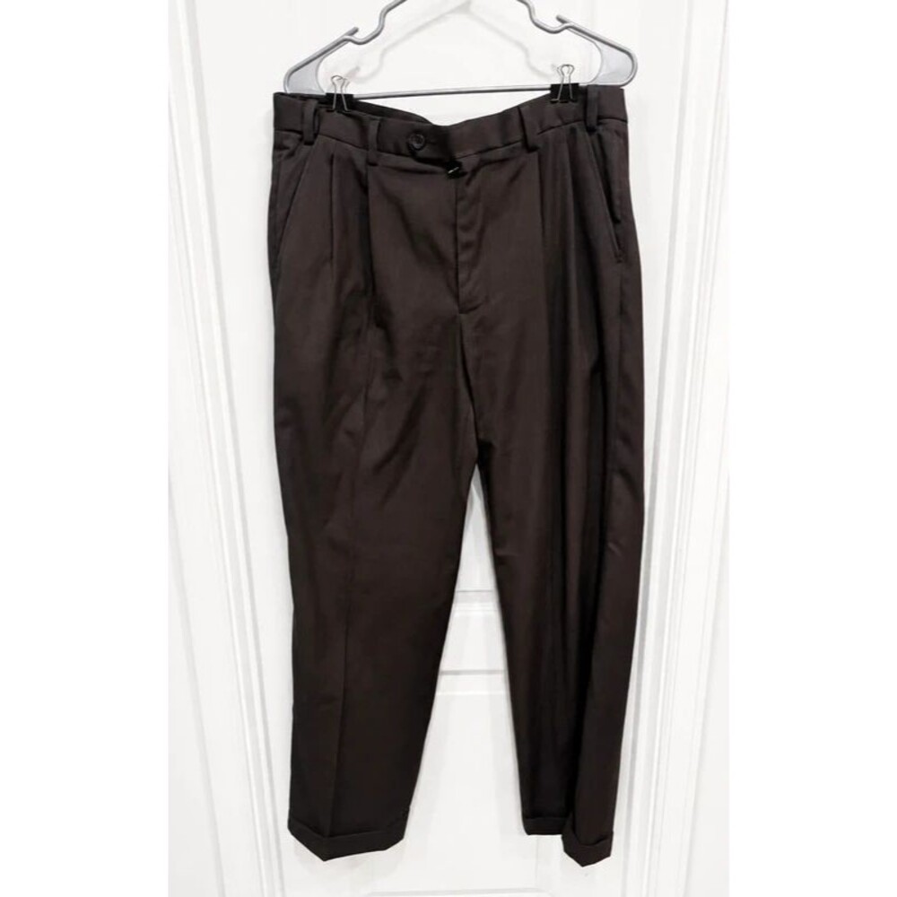 Van Heusen Men’s Dress Pants 34W 30L Dark Brown Pleated Front